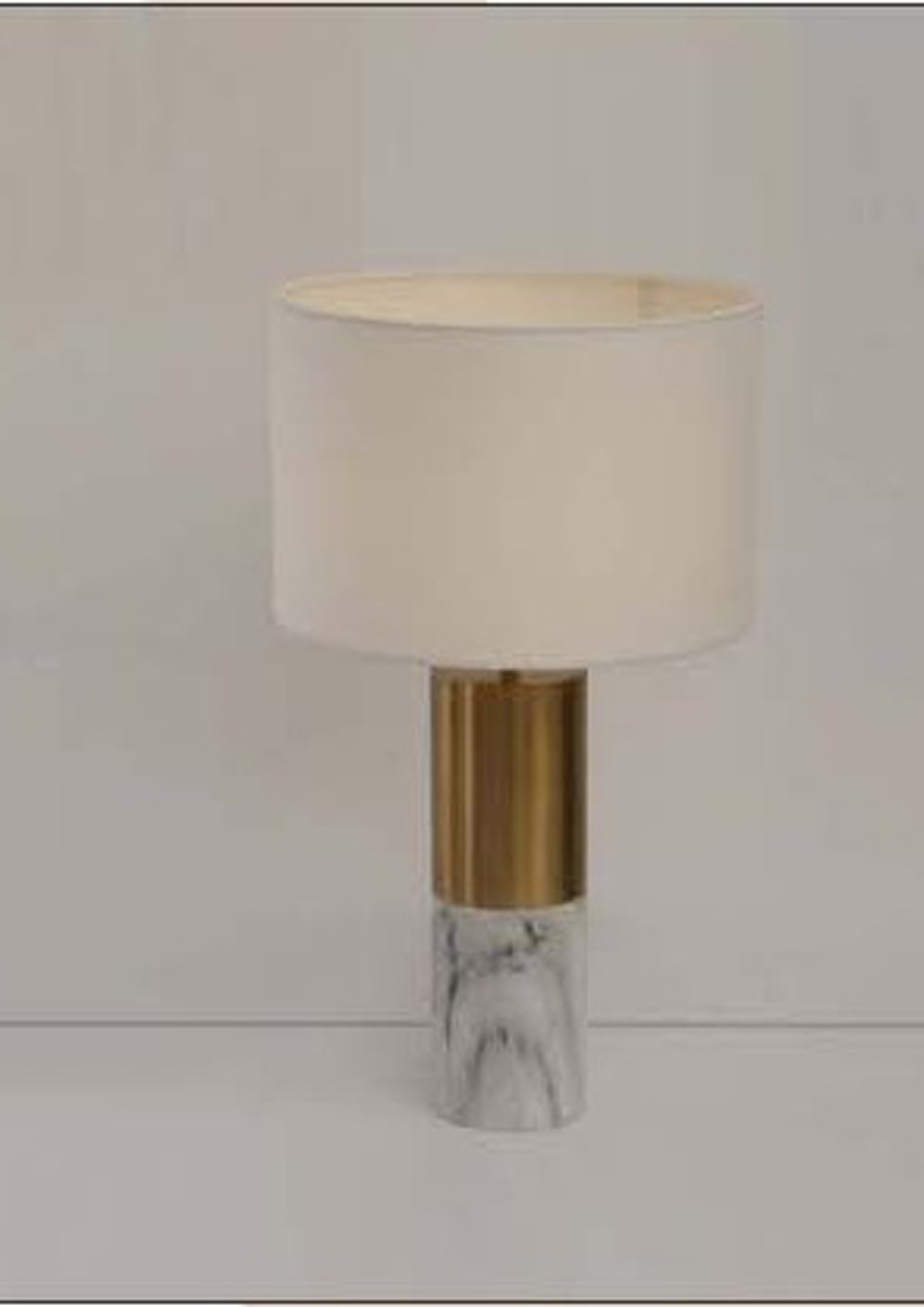Beyond Lights - Marble Table Lamp- GL